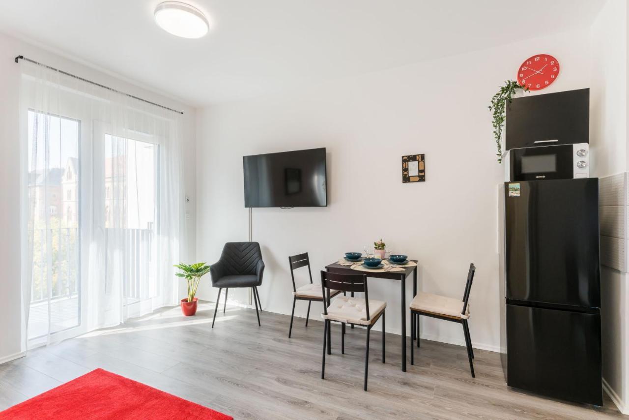 New Blue Danube Apartment With Balcony And Parking Budapest Eksteriør billede