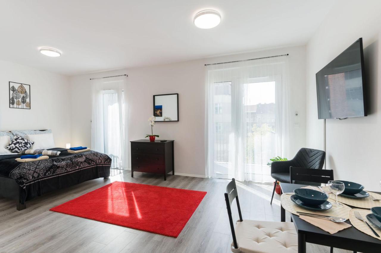 New Blue Danube Apartment With Balcony And Parking Budapest Eksteriør billede
